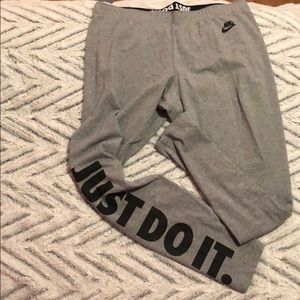 Grey Nike "just do it" leggings